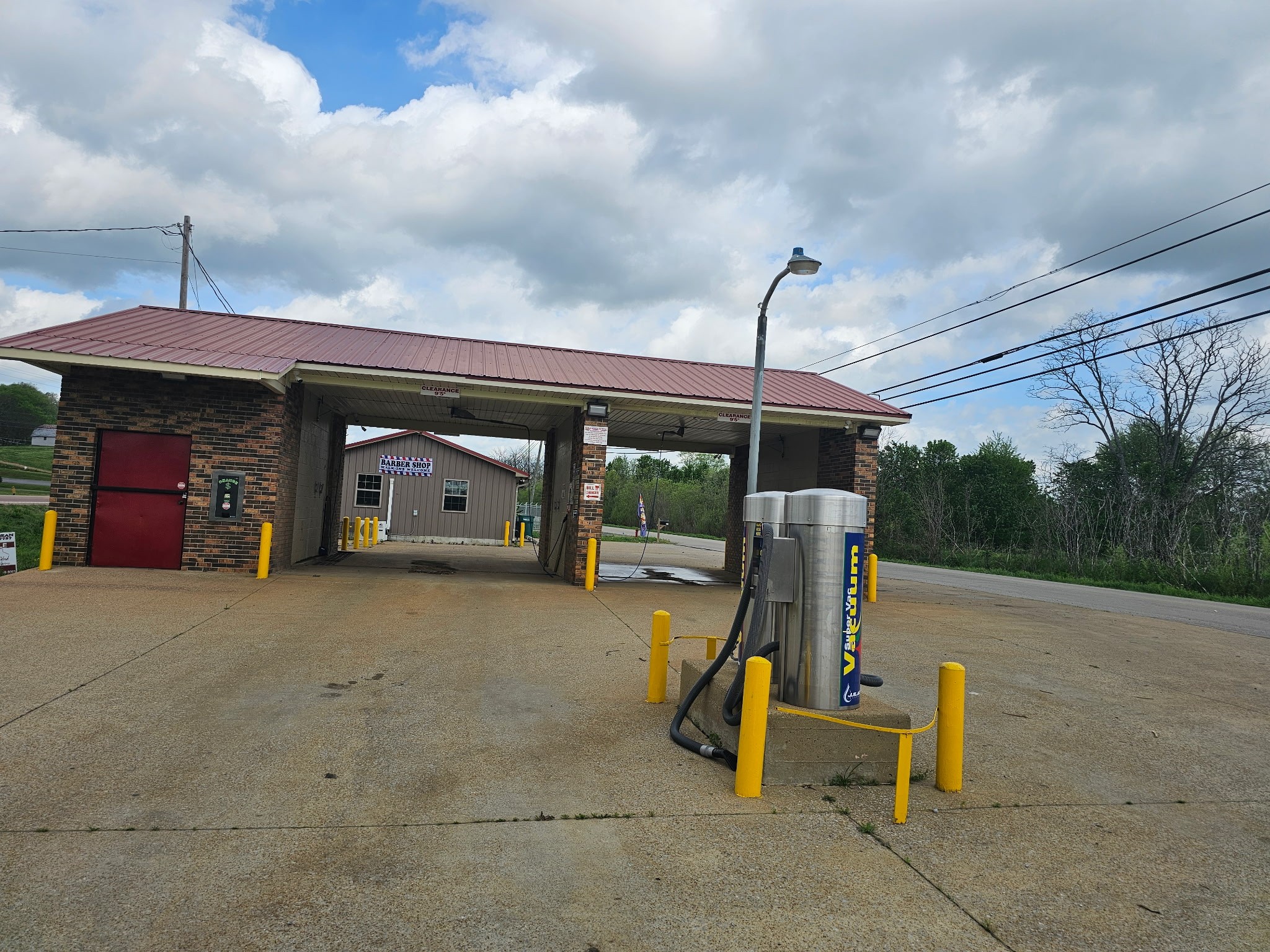 7549 Elkton Pike Prospect, TN 38477 - Photo 3 of 24 a view of a patio with a table and chairs