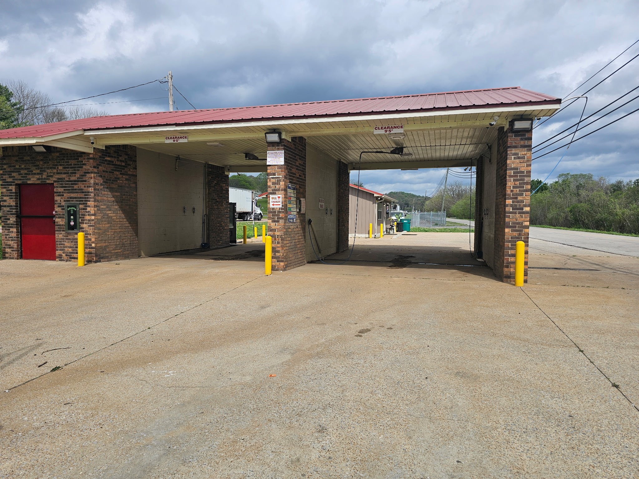 7549 Elkton Pike Prospect, TN 38477 - Photo 5 of 24 an empty room