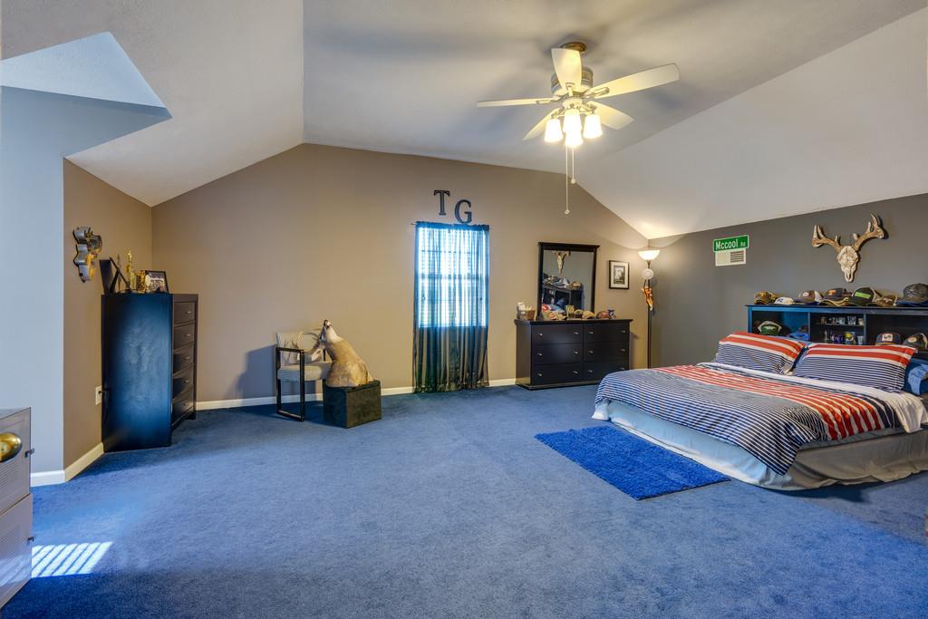 4776 Thick Road Chapel Hill, TN 37034 - Photo 22 of 30 Bedroom upstairs