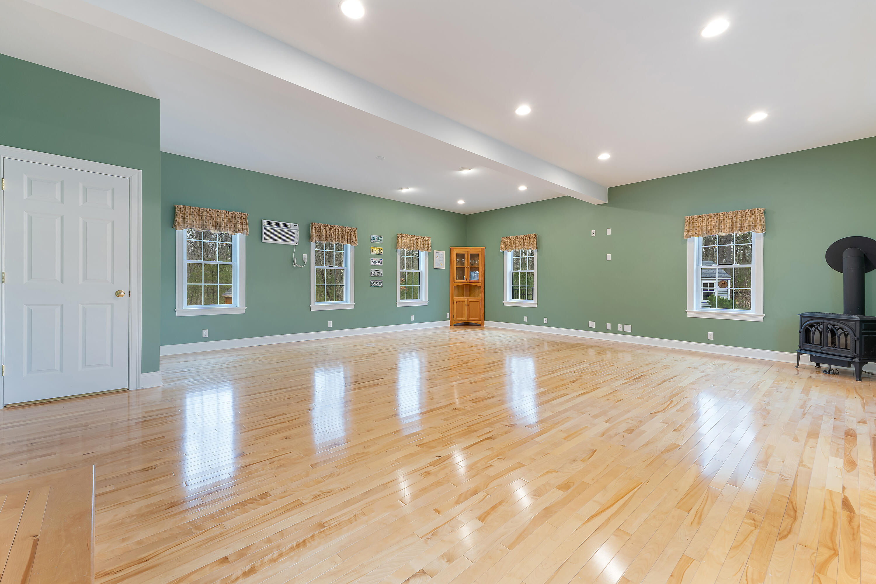 1369 Tatnic Road Wells, ME 04090 - Photo 12 of 76 Great Room