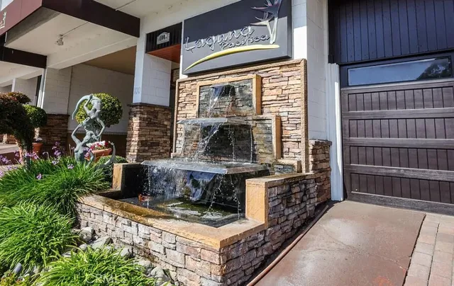 $3,895 | 100 Cliff Drive, Unit 6, Laguna Beach, CA 92651