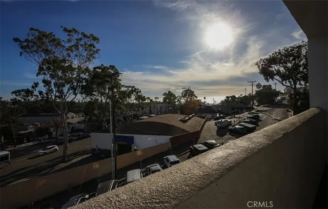 $3,895 | 100 Cliff Drive, Unit 6, Laguna Beach, CA 92651
