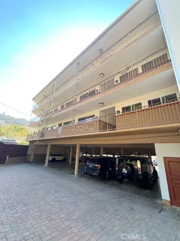 $3,895 | 100 Cliff Drive, Unit 6, Laguna Beach, CA 92651