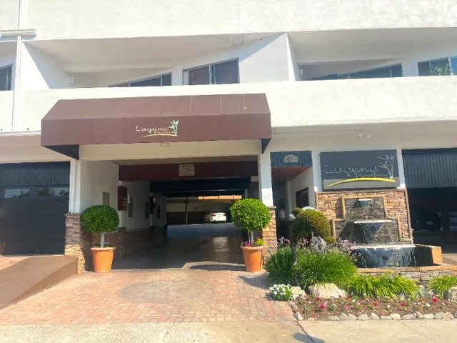 $3,895 | 100 Cliff Drive, Unit 6, Laguna Beach, CA 92651