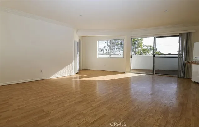 $3,895 | 100 Cliff Drive, Unit 6, Laguna Beach, CA 92651