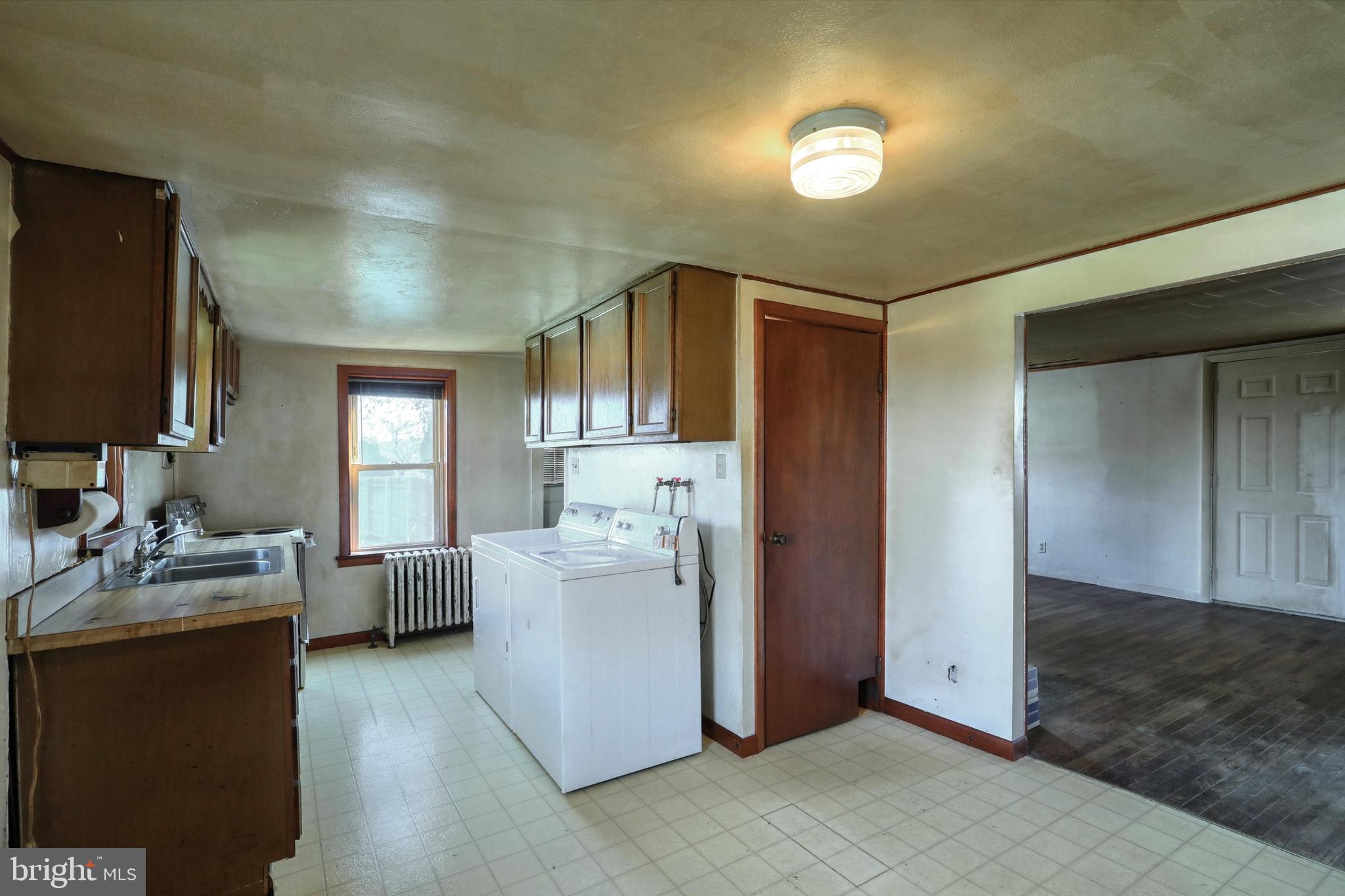 875 Delta Road Red Lion, PA 17356 - Photo 7 of 42