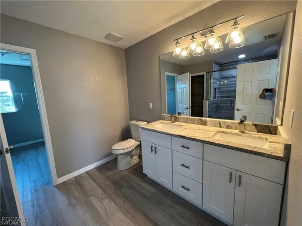 $2,300 | 2239 Southwest 2nd Lane, Cape Coral, FL 33991