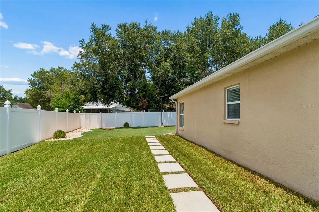 32323 Fish Hook Loop Wesley Chapel, FL 33545 - Photo 52 of 76