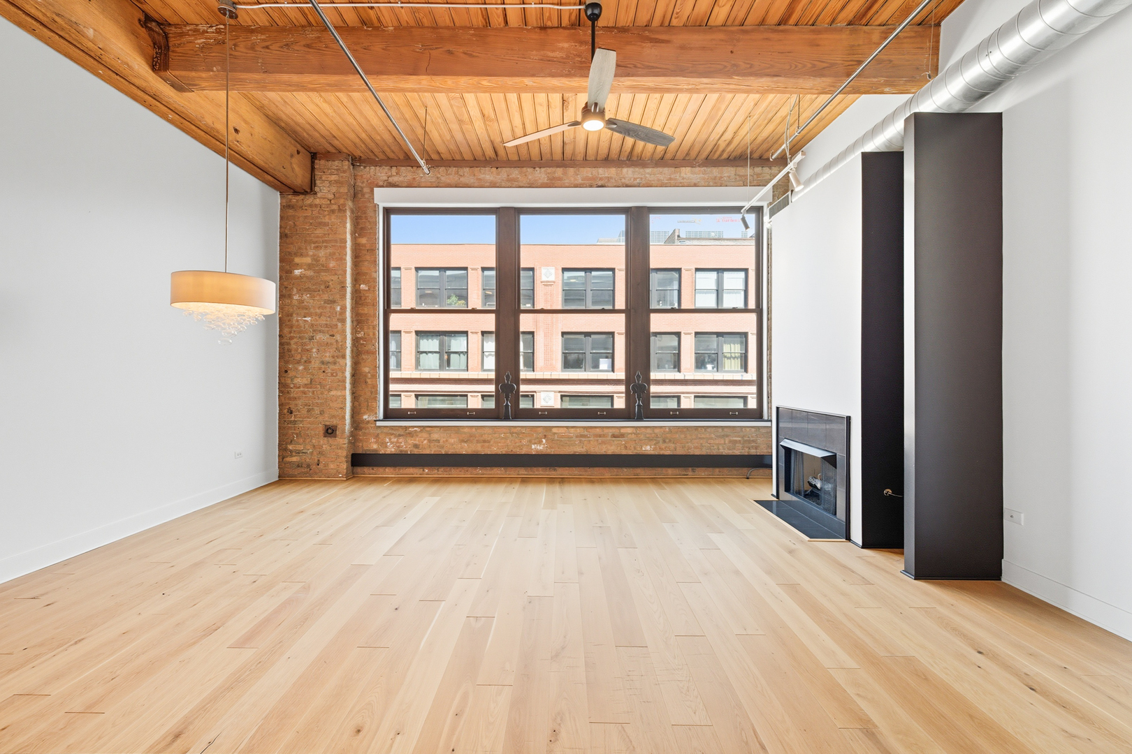 2303 South Michigan Avenue, Unit 405 Chicago, IL 60616 - Photo 5 of 16