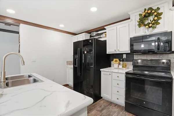 $310,000 | 8305 Bluebonnet Circle, Alvarado, TX 76009