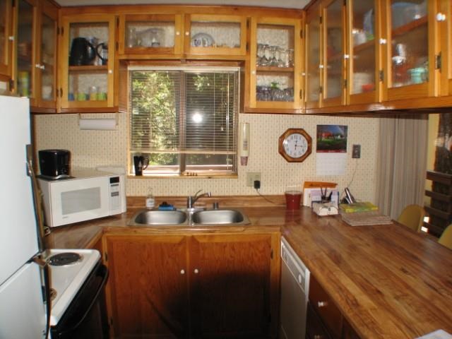 1148 Lake Ridge Road Lake Almanor, CA 96137 - Photo 11 of 13