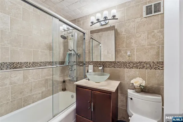 $395,000 | 2 Horizon Road, Unit 1205, Fort Lee, NJ 07024