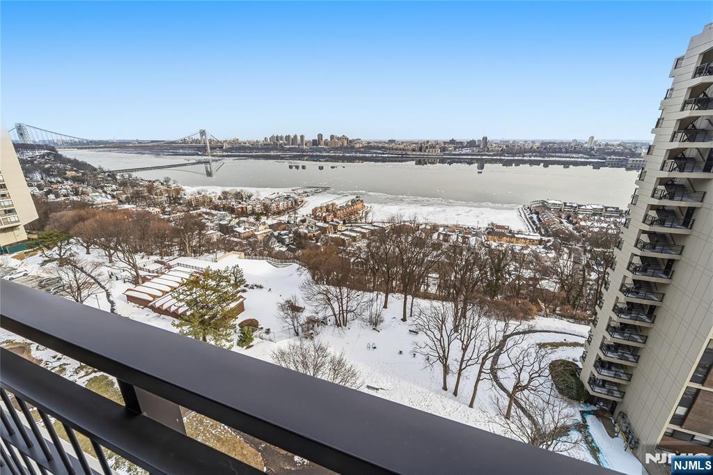2 Horizon Road, Unit 1205 Fort Lee, NJ 07024 - Photo 21 of 27