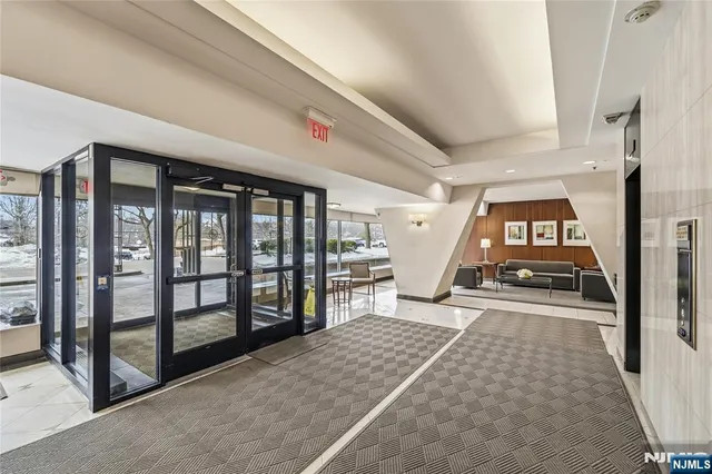 $395,000 | 2 Horizon Road, Unit 1205, Fort Lee, NJ 07024