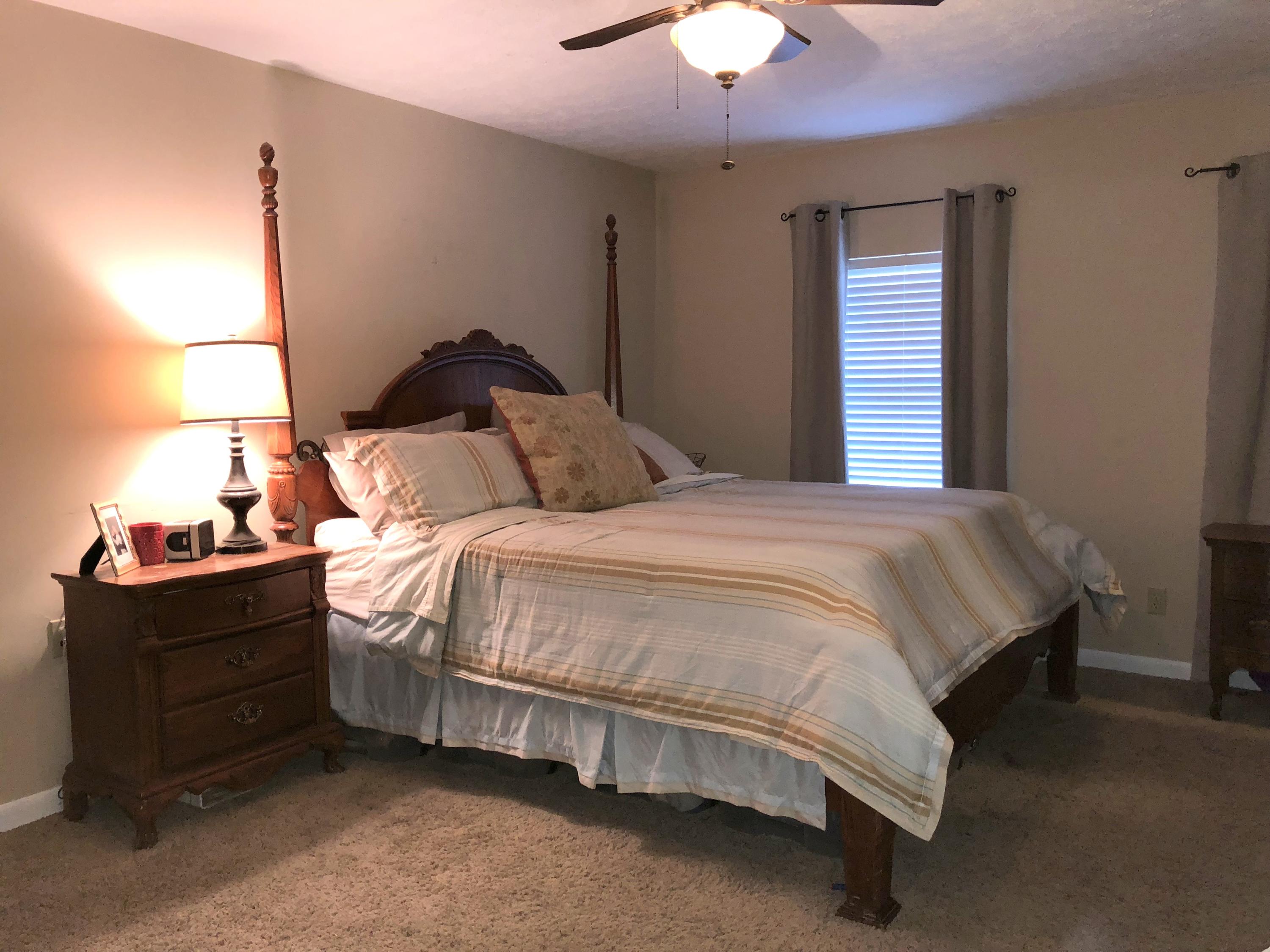 186 Shannon Road Jacksboro, TN 37757 - Photo 5 of 18 Master Bedroom
