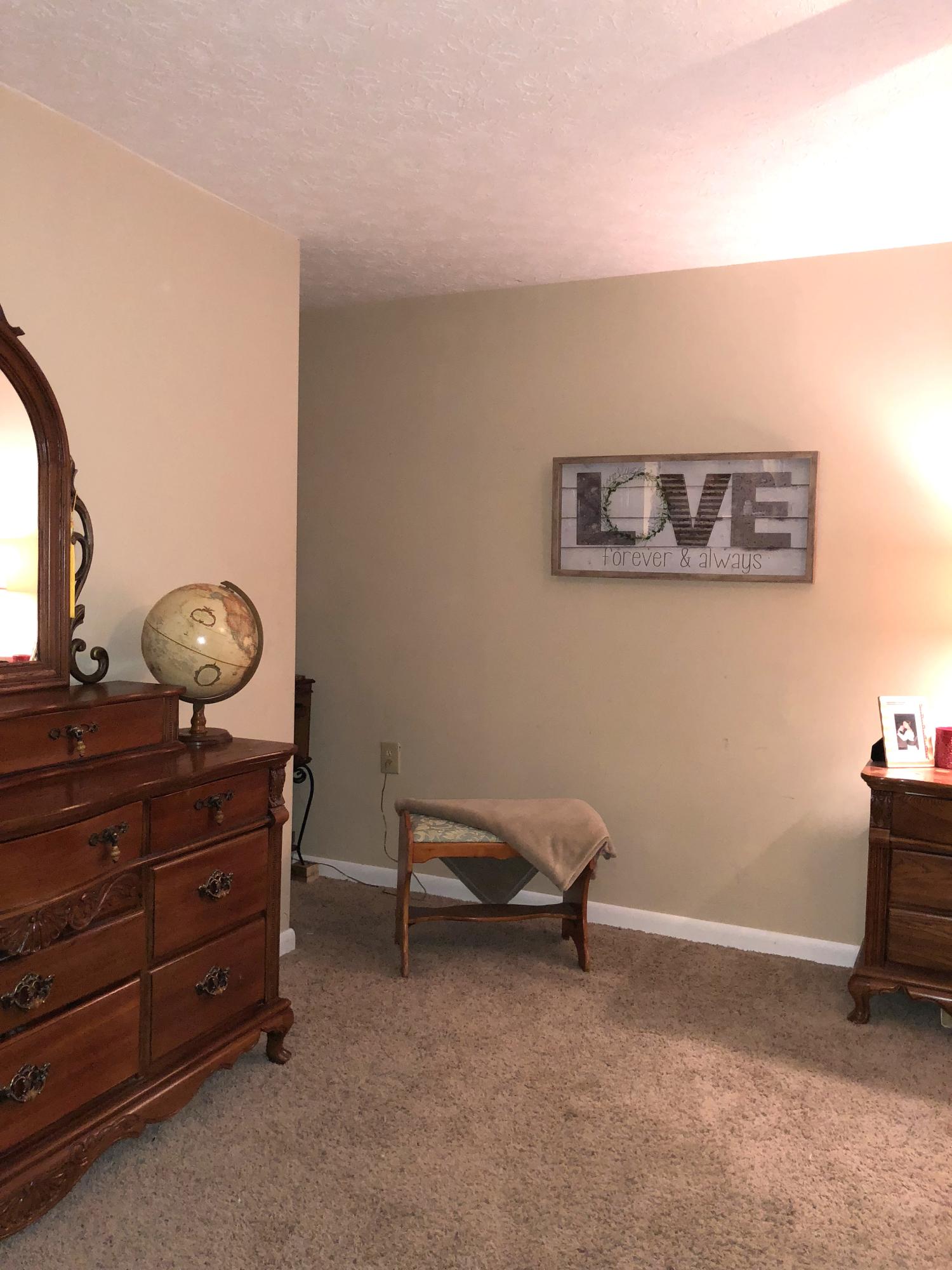 186 Shannon Road Jacksboro, TN 37757 - Photo 6 of 18 Master Bedroom