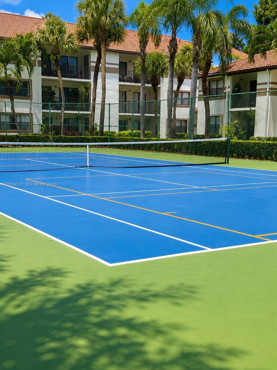530 South Park Road, Unit 2411 Hollywood, FL 33021 - Photo 27 of 31