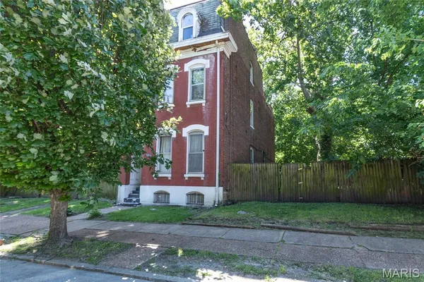 $105,000 | 1412 Bremen Avenue, St. Louis, MO 63107