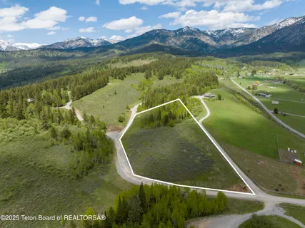 $450,000 | Lot 6 Mininger Road, Alpine, WY 83128