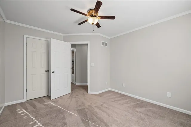 $388,000 | 4053 Southwest Clipper Lane, Lee's Summit, MO 64082