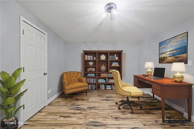 $388,000 | 4053 Southwest Clipper Lane, Lee's Summit, MO 64082