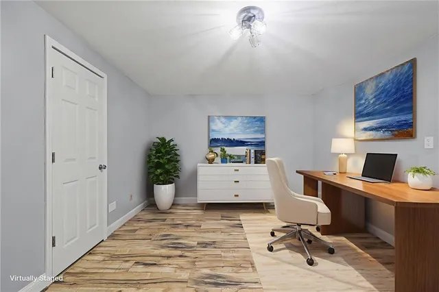 $388,000 | 4053 Southwest Clipper Lane, Lee's Summit, MO 64082