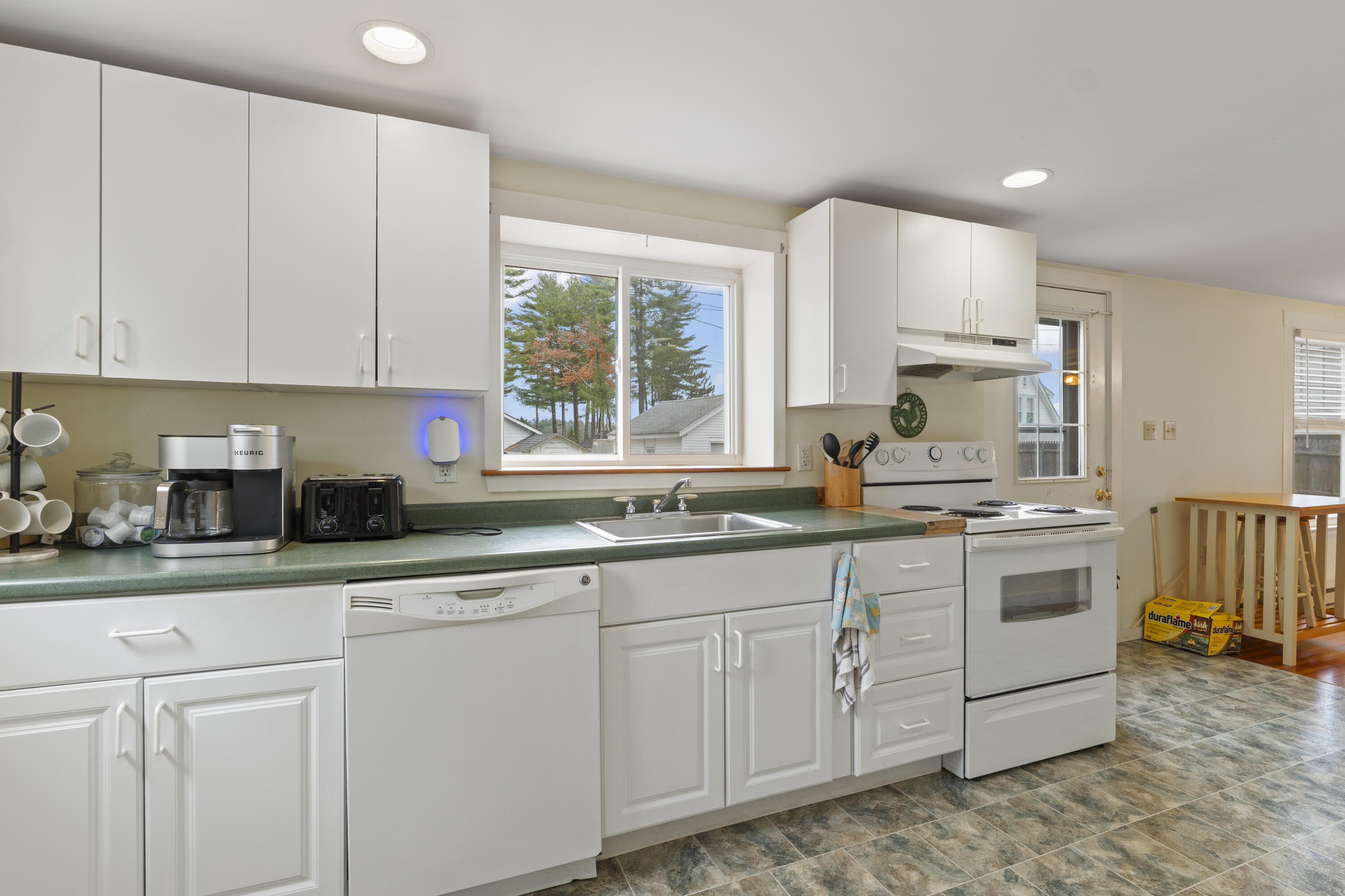 13 Quest Avenue Sebago, ME 04029 - Photo 15 of 33 Kitchen photo 2