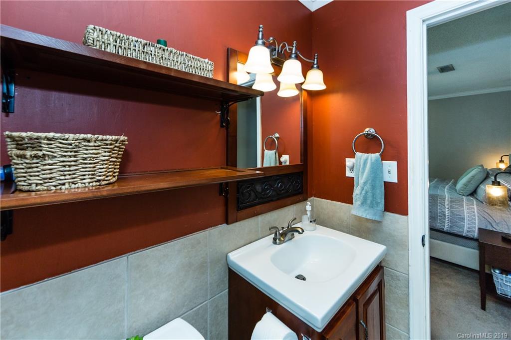 1509 Reid Harkey Road, Unit 4 Matthews, NC 28105 - Photo 22 of 38 Gallery Image 22