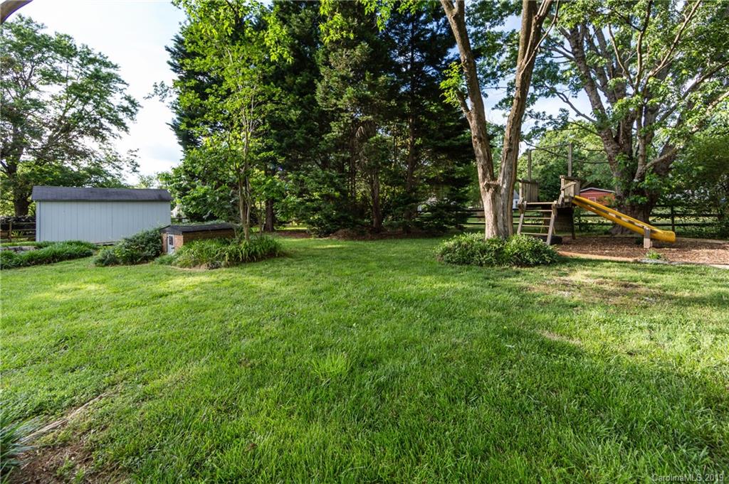 1509 Reid Harkey Road, Unit 4 Matthews, NC 28105 - Photo 35 of 38 Gallery Image 35