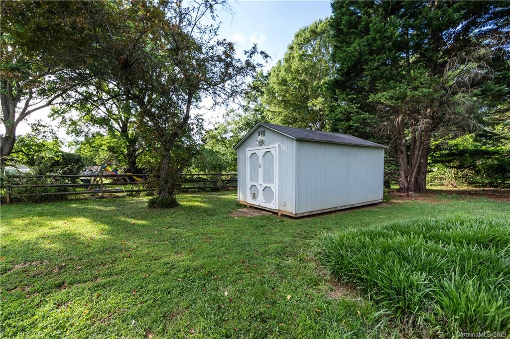 1509 Reid Harkey Road, Unit 4 Matthews, NC 28105 - Photo 37 of 38 Gallery Image 37