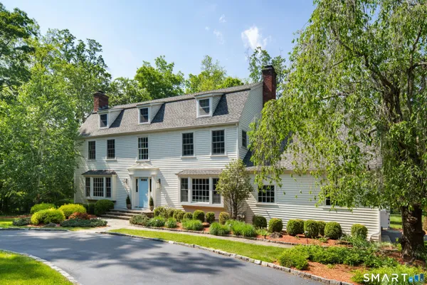 $1,749,000 | 16 Pilgrim Lane, Weston, CT 06883