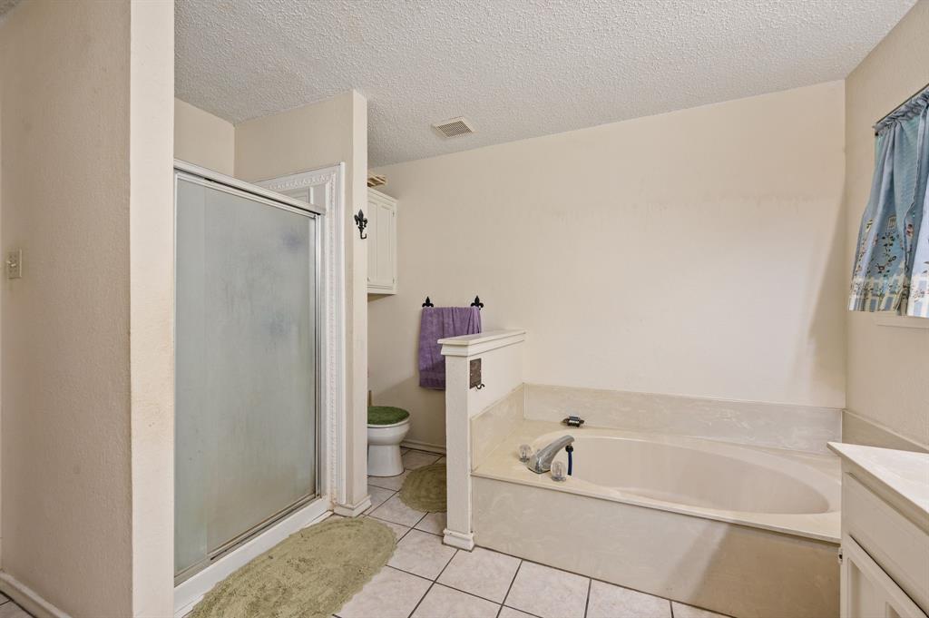 266 Old Chisholm Trail Rhome, TX 76078 - Photo 18 of 39