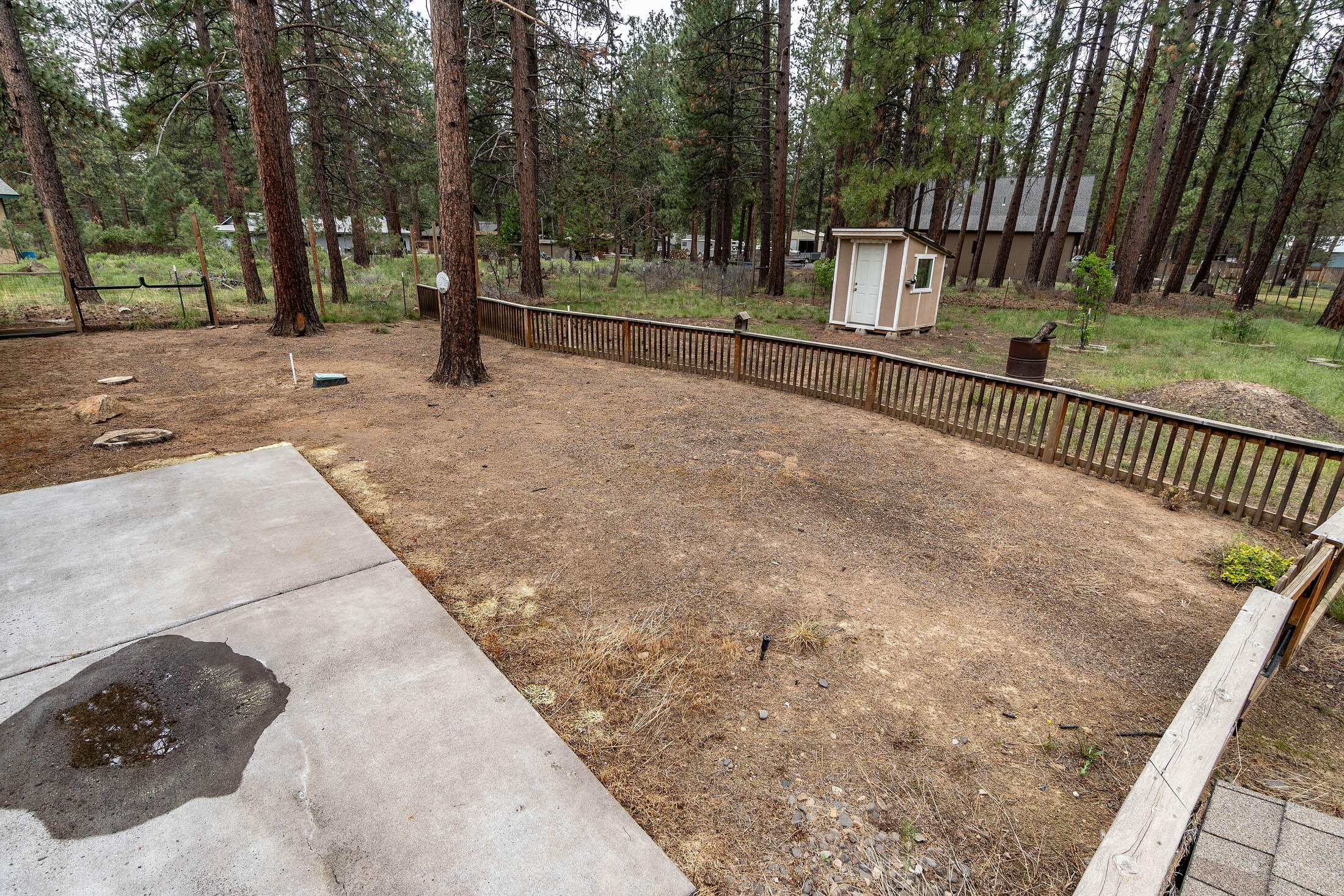 19258 Apache Road Bend, OR 97702 - Photo 17 of 23 a view of a park with large trees