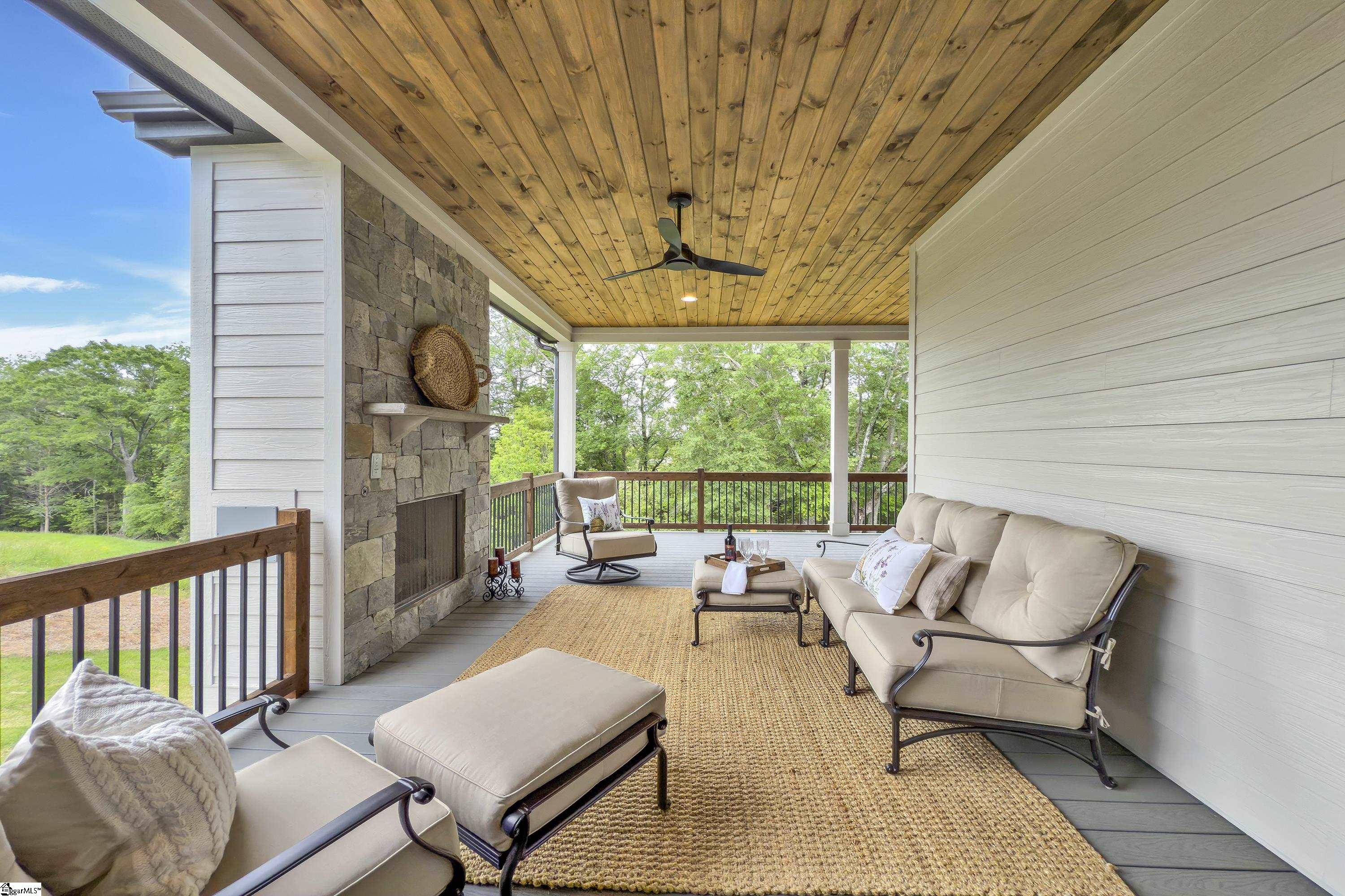 106 Winding Rock Road Simpsonville, SC 29680 - Photo 14 of 36 Gallery Image 14