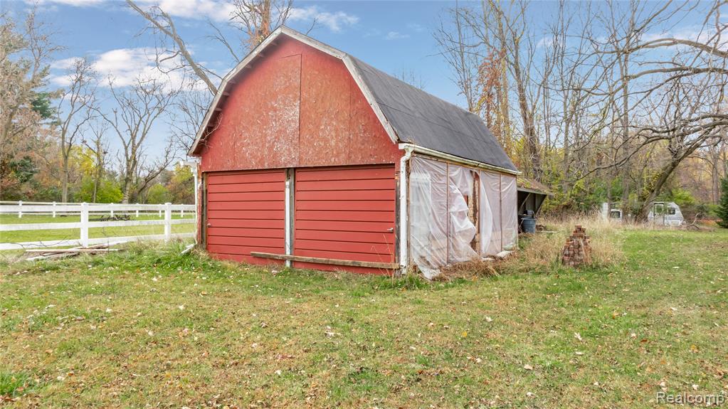 2610 Hannan Road Canton, MI 48188 - Photo 36 of 44 Gallery Image 36