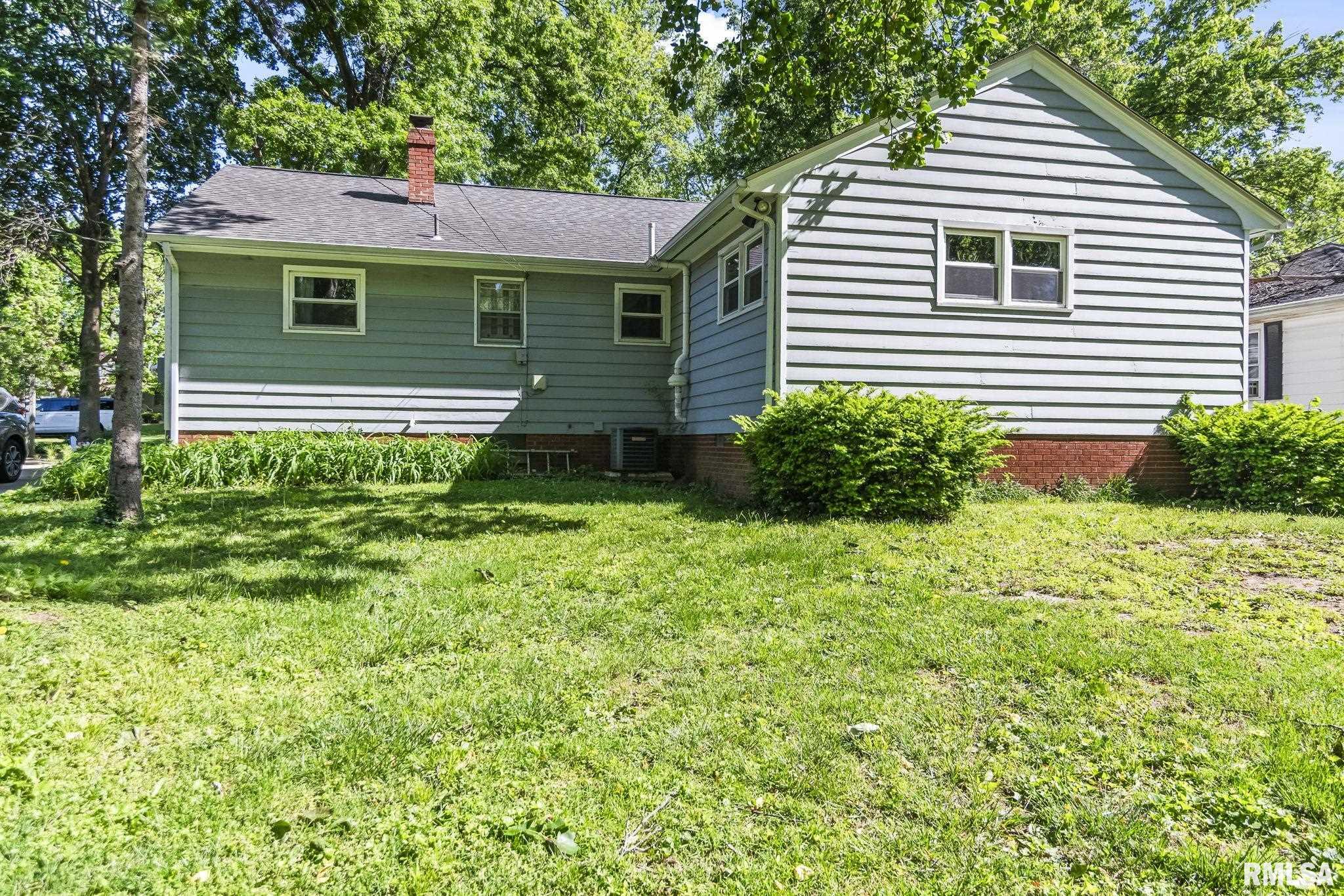 1668 Homewood Avenue Springfield, IL 62704 - Photo 34 of 36