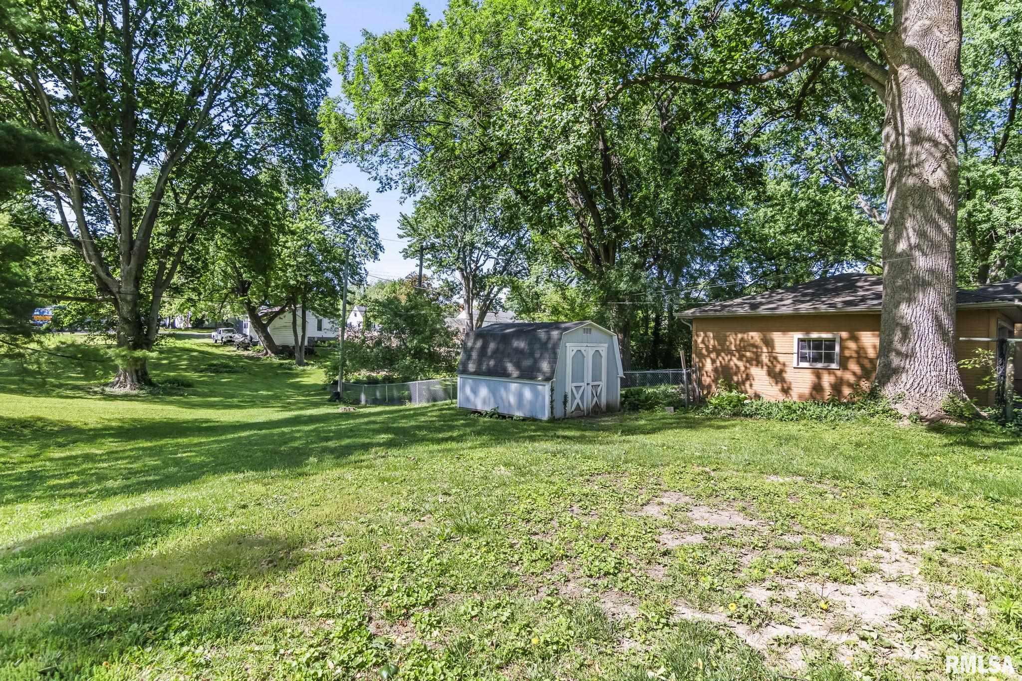 1668 Homewood Avenue Springfield, IL 62704 - Photo 35 of 36