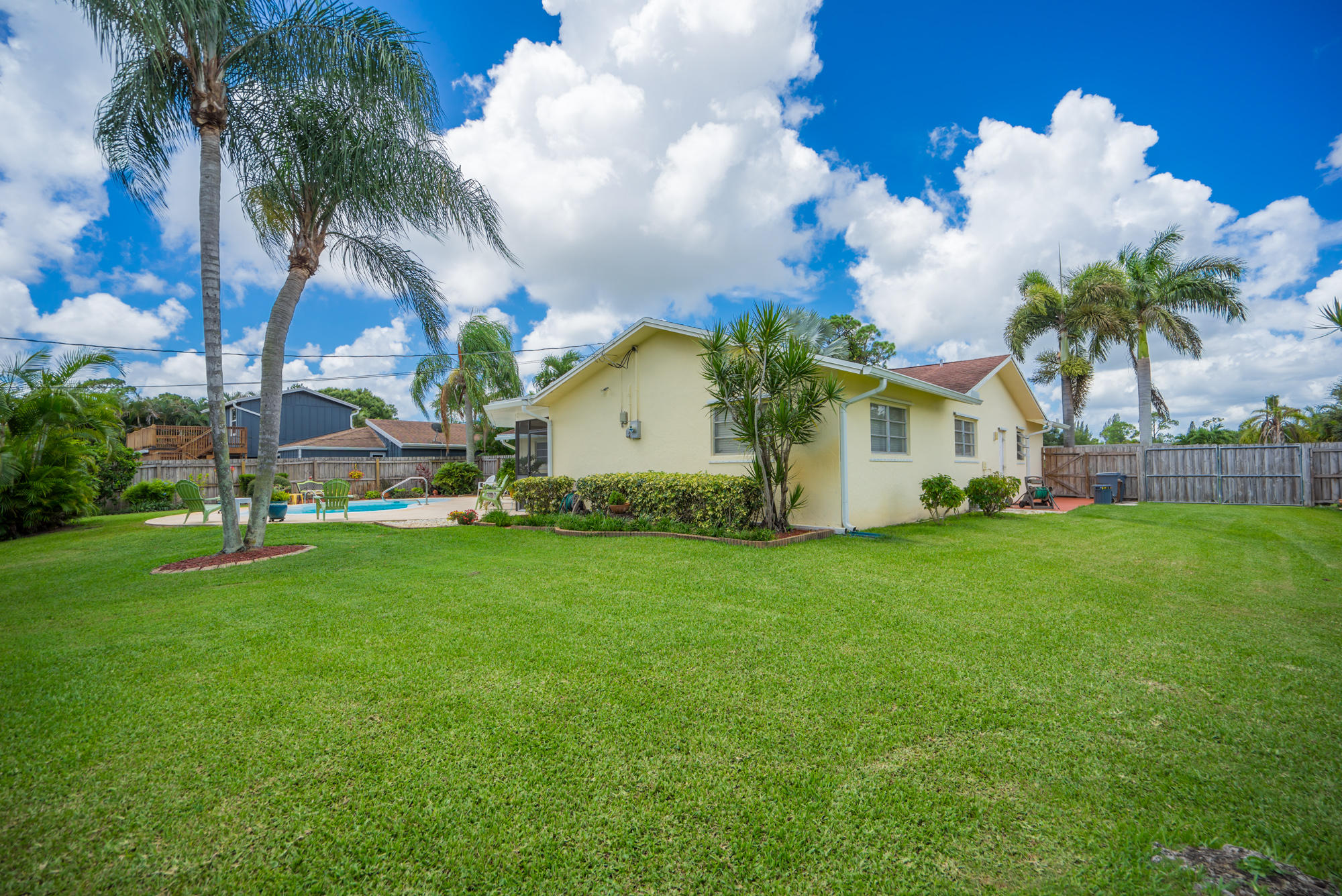 123 Cleveland Road Lake Worth, FL 33467 - Photo 21 of 25 EMP-33