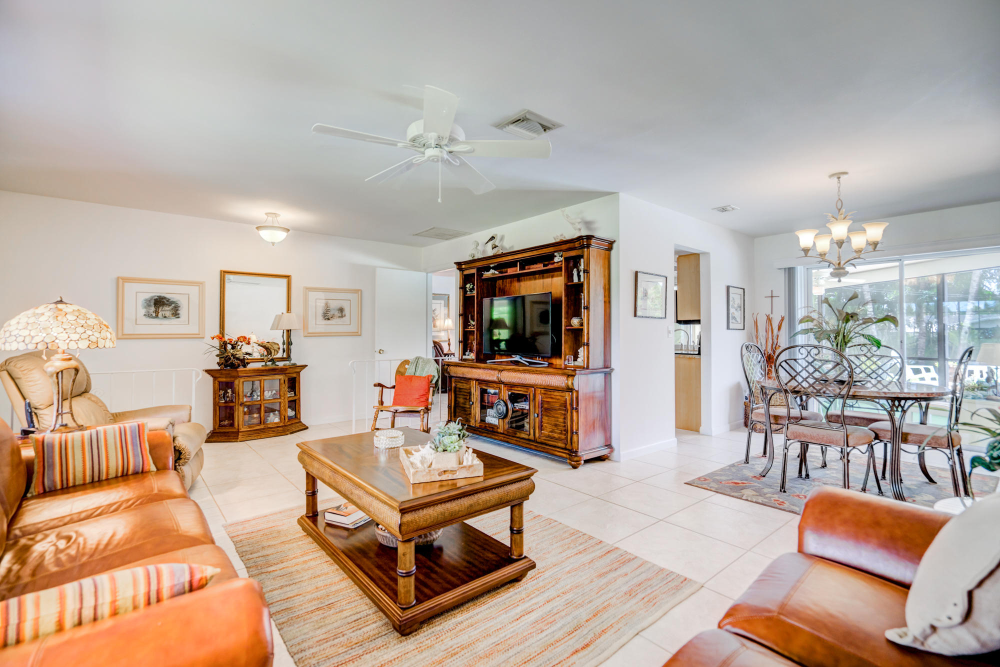 123 Cleveland Road Lake Worth, FL 33467 - Photo 5 of 25 EMP-22