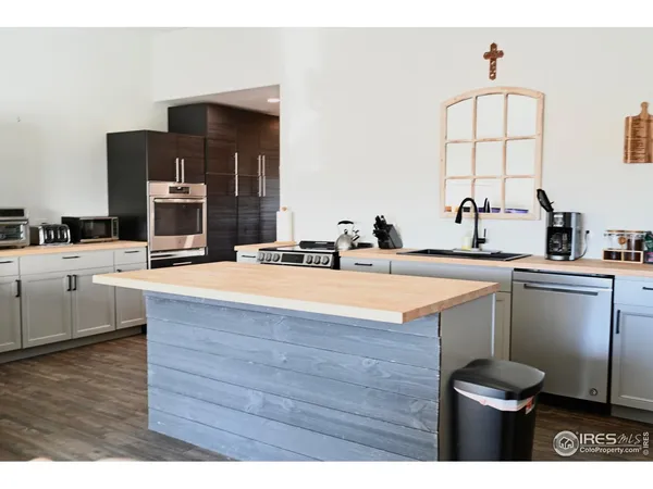 $1,125,000 | 38662 County Road 29, Eaton, CO 80615