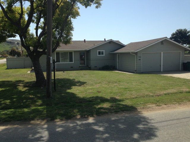 766 Middlefield Road Salinas, CA 93906 - Photo 1 of 13 Gallery Image 1