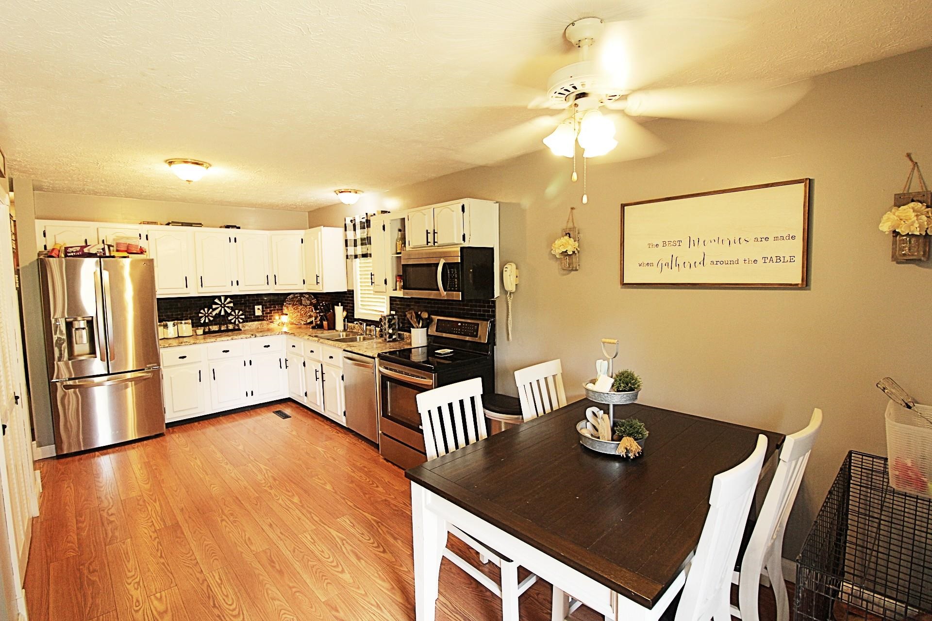 712 Rattlesnake Ridge Road Grayson, KY 41143 - Photo 4 of 22