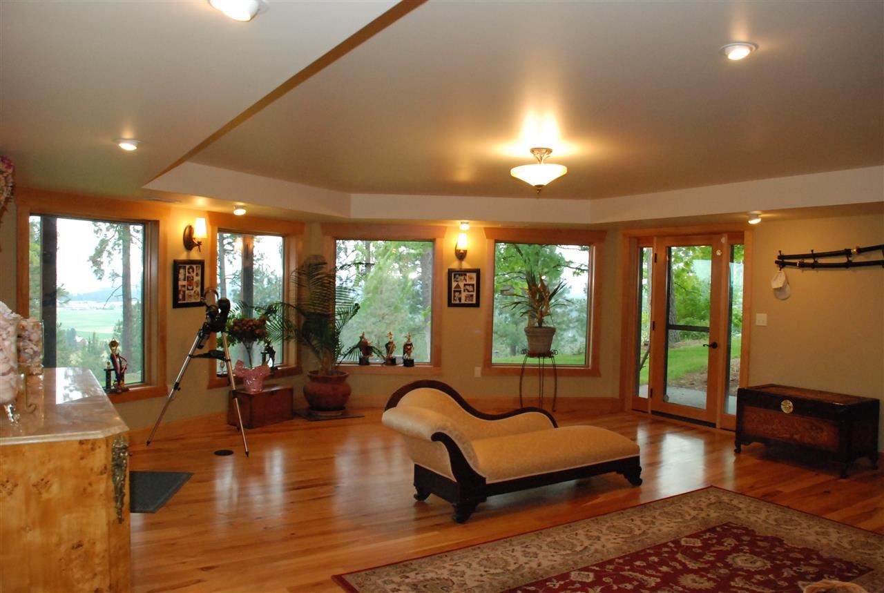 16416 North Greenbluff Road Colbert, WA 99005 - Photo 16 of 20