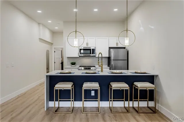 $1,750 | 1104 Main Street, Unit 6, Vienna, NY 13157