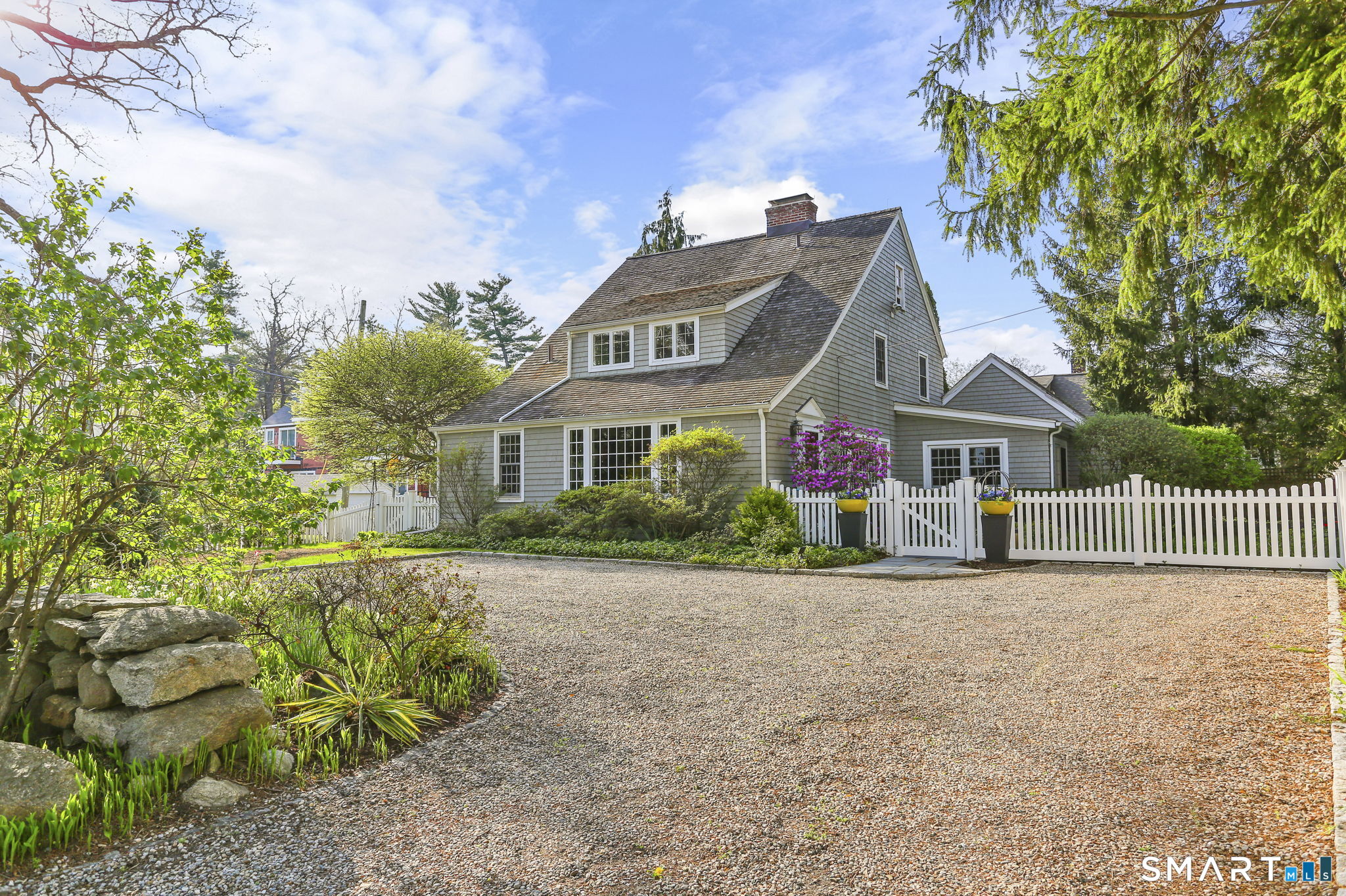 29 Old Saugatuck Road Norwalk, CT 06855 - Photo 2 of 36