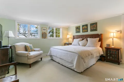 $1,349,000 | 29 Old Saugatuck Road, Norwalk, CT 06855