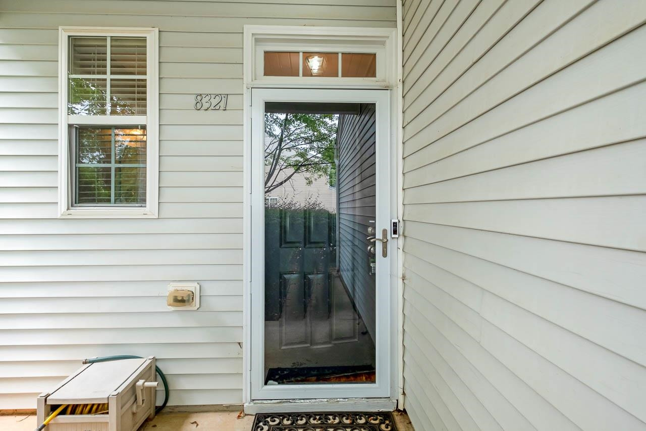 8321 Martello Lane Raleigh, NC 27613 - Photo 4 of 23 Photo 4