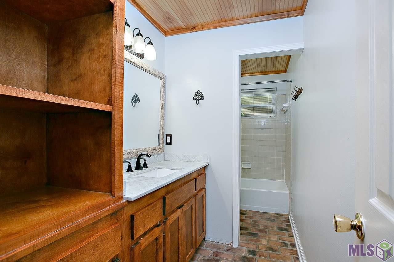 9360 Samoa Avenue Baton Rouge, LA 70810 - Photo 11 of 12 Gallery Image 11