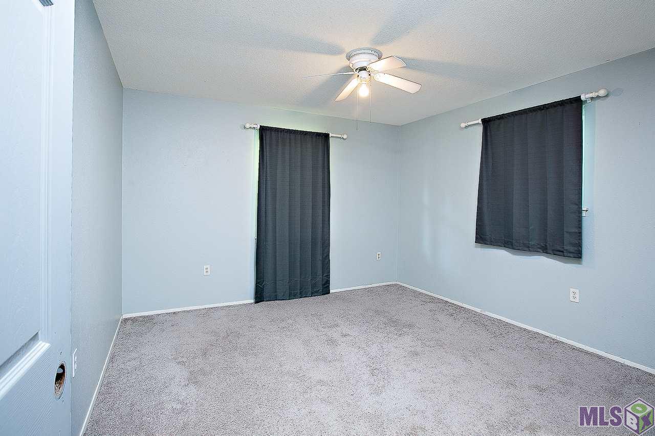 9360 Samoa Avenue Baton Rouge, LA 70810 - Photo 8 of 12 Gallery Image 8