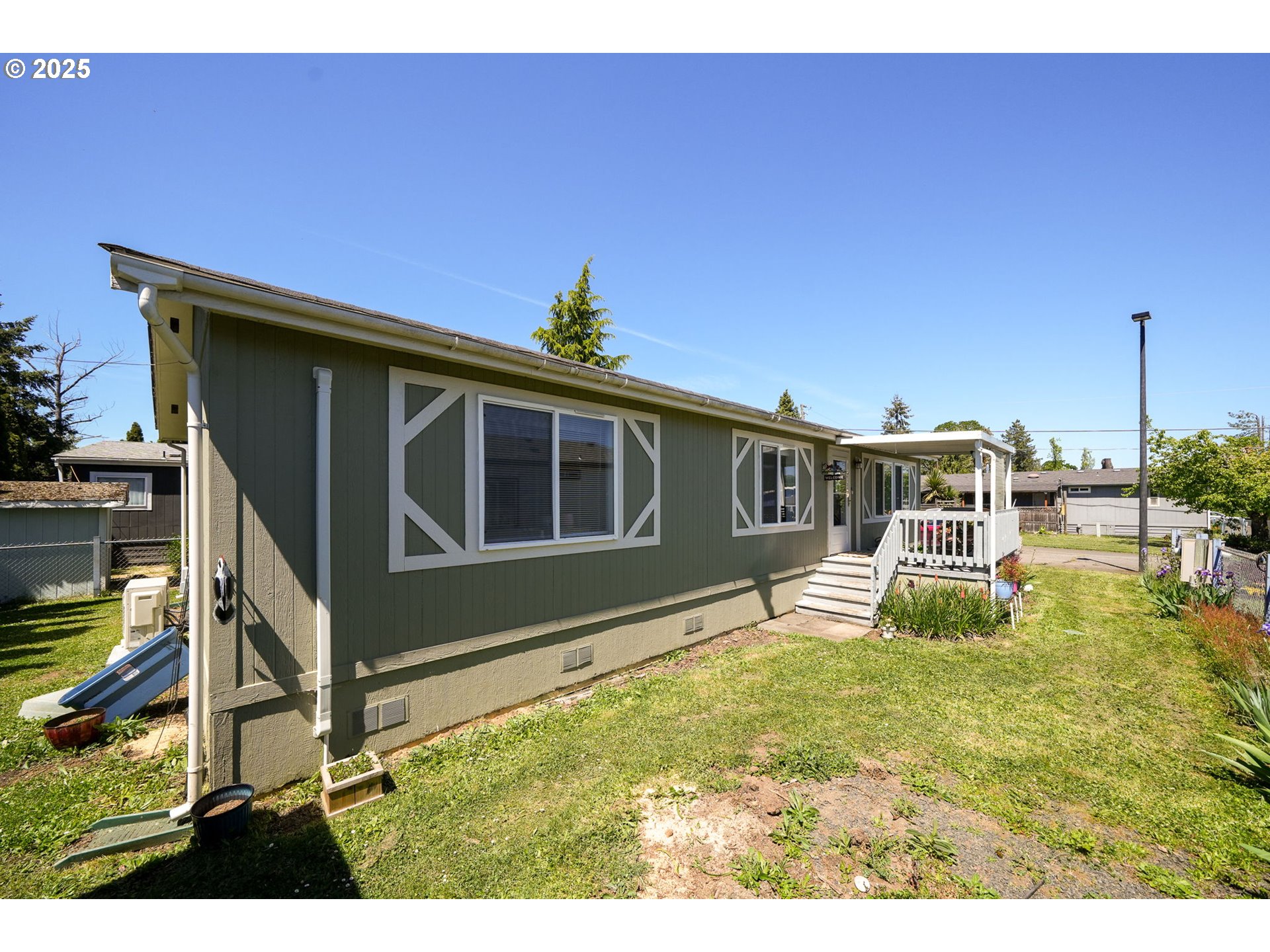 39098 Dexter Road, Unit 8A Dexter, OR 97431 - Photo 20 of 22 a house view with a garden space